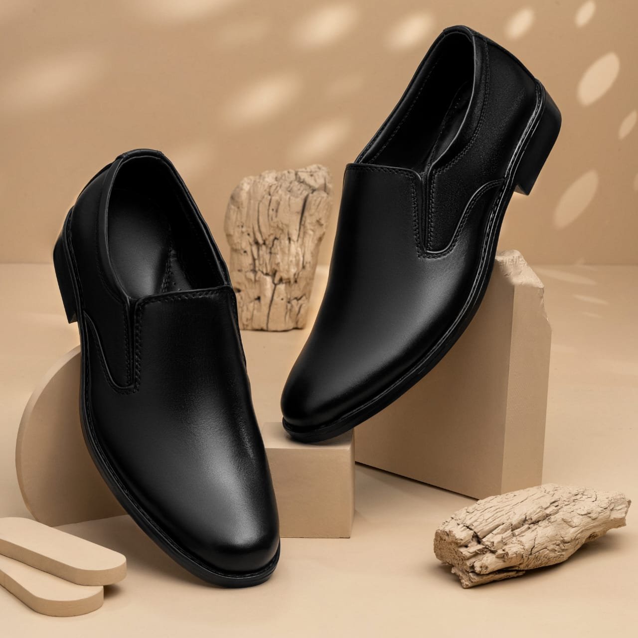 Cowcci Classic Slip-On – Pure Cow Leather